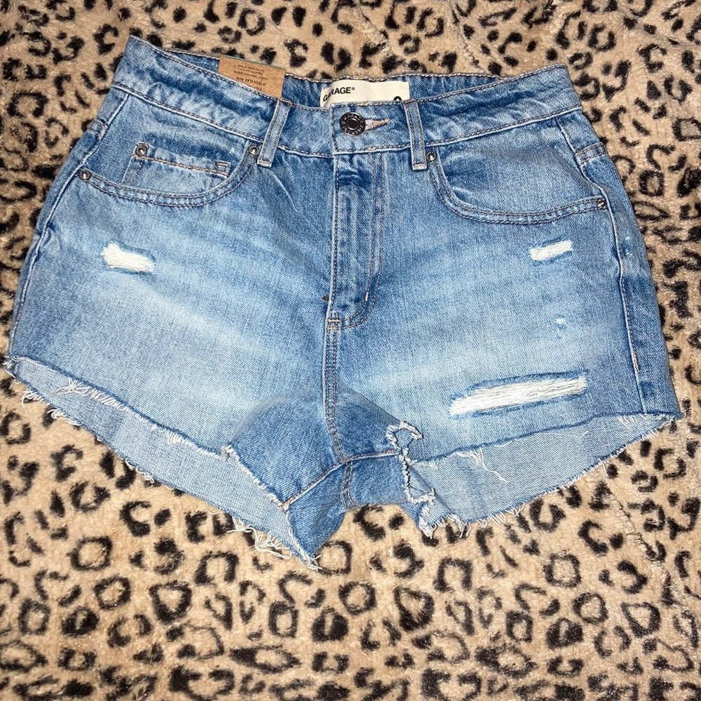 super high rise fitted shorts